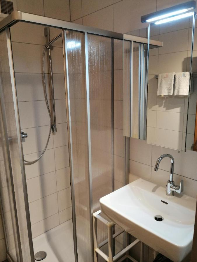 שרונס Ferienwohnung Jenny מראה חיצוני תמונה