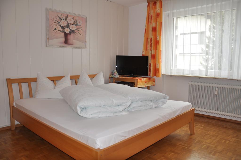 שרונס Ferienwohnung Jenny מראה חיצוני תמונה